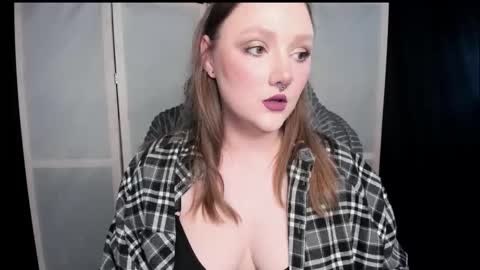 Snapshot of motorkate chatting on 03/01/26, 12:01 motorkate online show from 03/01/26, 12:01