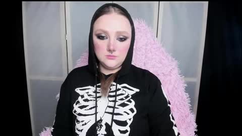 Snapshot of motorkate chatting on 03/13/26, 09:32 motorkate online show from 03/13/26, 09:32