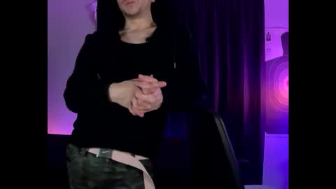 mount_vesuvius online show from 12/21/25, 06:20