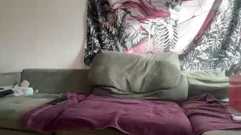 Snapshot of mountaiden chatting on 12/14/24, 02:53 mountaiden online show from 12/14/24, 02:53