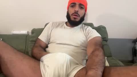 Snapshot of mountaiden chatting on 10/30/25, 03:24 mountaiden online show from 10/30/25, 03:24