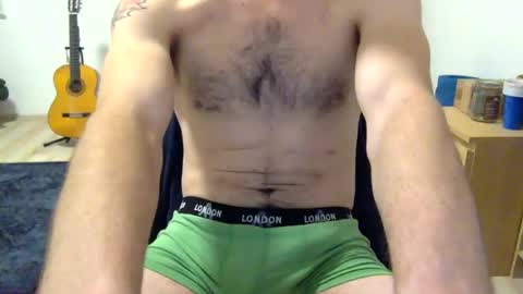 Snapshot of mountaincock199720 chatting on 12/11/24, 03:47 mountaincock199720 online show from 12/11/24, 03:47