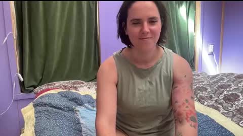 Snapshot of moussemagoo chatting on 03/20/26, 05:18 MousseMagoo online show from 03/20/26, 05:18