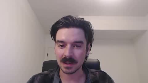 Snapshot of moustachematt chatting on 06/03/26, 02:03 moustachematt online show from 06/03/26, 02:03