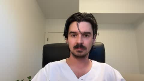 Snapshot of moustachematt chatting on 06/23/26, 02:31 moustachematt online show from 06/23/26, 02:31