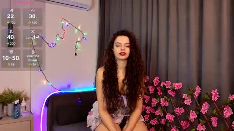 Luna online show from 01/17/26, 12:15