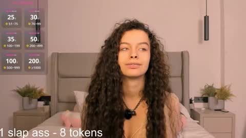 Luna online show from 02/28/26, 09:16