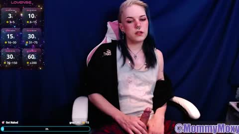 Snapshot of moxynverve chatting on 05/09/26, 06:24 Moxy online show from 05/09/26, 06:24