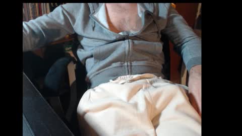 Snapshot of mpmimp chatting on 02/10/26, 06:56 mpmimp online show from 02/10/26, 06:56