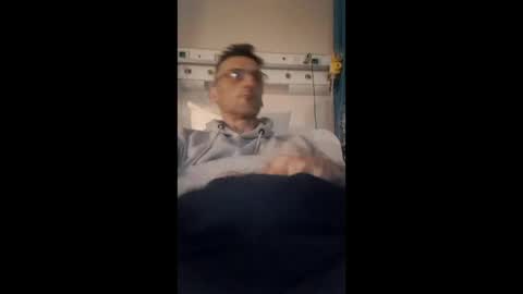 Snapshot of mppempis81 chatting on 04/19/26, 11:51 mppempis81 online show from 04/19/26, 11:51