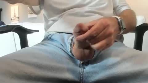 Snapshot of mppnddy chatting on 10/28/25, 06:21 Daddy online show from 10/28/25, 06:21