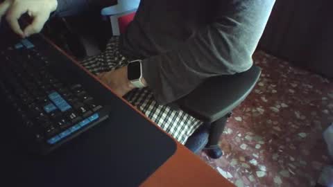 Snapshot of mr0699hotboy chatting on 11/04/25, 11:20 mr0699hotboy online show from 11/04/25, 11:20