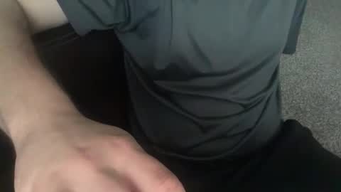 Snapshot of mr199801 chatting on 04/26/26, 05:32 mr199801 online show from 04/26/26, 05:32