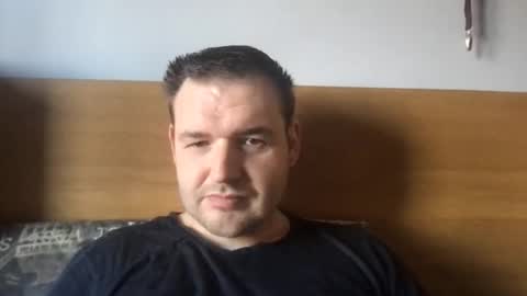 mr834565 online show from 12/19/25, 11:17