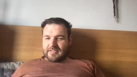 Snapshot of mr834565 chatting on 03/04/26, 12:33 mr834565 online show from 03/04/26, 12:33