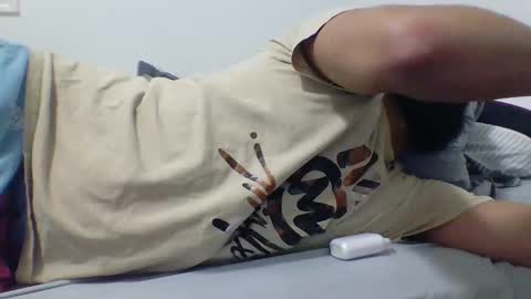 Snapshot of mr8plus chatting on 01/05/25, 01:13 Mr8 online show from 01/05/25, 01:13