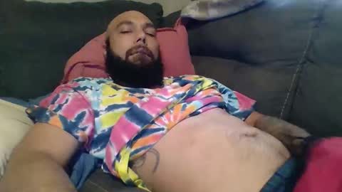 Snapshot of mr8plus chatting on 11/07/25, 10:21 Mr8 online show from 11/07/25, 10:21