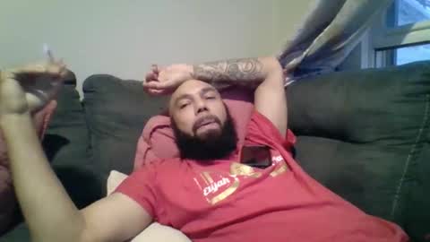 Snapshot of mr8plus chatting on 11/29/25, 10:46 Mr8 online show from 11/29/25, 10:46