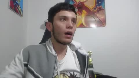 Snapshot of mr_andresr chatting on 02/19/26, 04:08 Andy online show from 02/19/26, 04:08