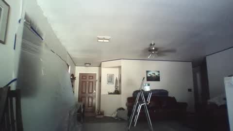 Snapshot of mr_anonymous57 chatting on 04/14/26, 05:08 MrAnonymou57 online show from 04/14/26, 05:08