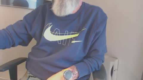 Snapshot of mr_boombastic2021 chatting on 09/13/25, 09:09 mr_boombastic2021 online show from 09/13/25, 09:09