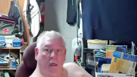 mr_canoe_licker_69 online show from 02/02/25, 02:02