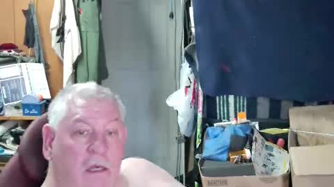 mr_canoe_licker_69 online show from 03/02/25, 07:12