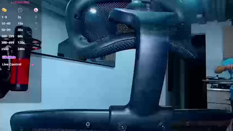 Snapshot of mr_chr1s chatting on 09/24/25, 01:20 chris online show from 09/24/25, 01:20