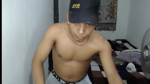 mr_cock_28 online show from 01/27/25, 08:51