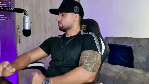 David online show from 02/22/25, 01:00