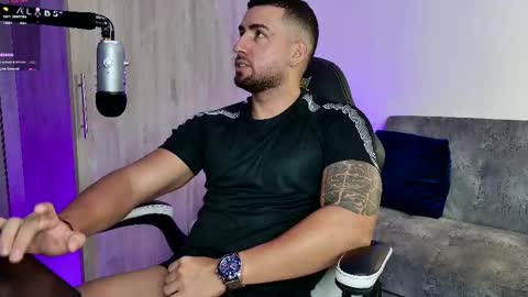 David online show from 02/23/25, 01:53