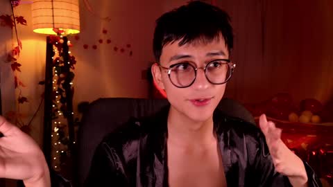 Mr Evans online show from 02/06/25, 03:52