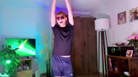 Mr Evans online show from 10/02/25, 05:20