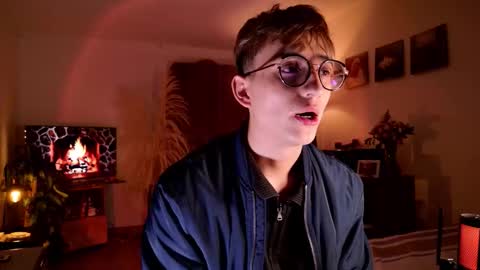 Mr Evans online show from 10/14/25, 04:19