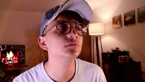 Mr Evans online show from 11/04/25, 02:49