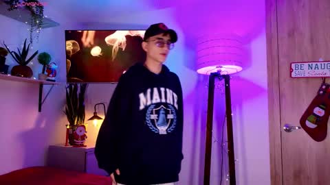 Mr Evans online show from 11/28/25, 06:43