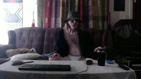 mr_happy12 online show from 09/22/25, 11:23