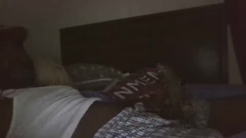 Snapshot of mr_hooked chatting on 10/22/25, 12:11 mr hooked online show from 10/22/25, 12:11