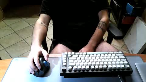 Snapshot of mr_kaa chatting on 02/02/25, 08:19 mr_kaa online show from 02/02/25, 08:19