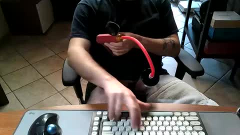 Snapshot of mr_kaa chatting on 03/05/25, 12:33 mr_kaa online show from 03/05/25, 12:33