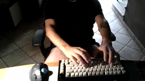 Snapshot of mr_kaa chatting on 10/01/25, 11:49 mr_kaa online show from 10/01/25, 11:49