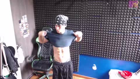 Call me Angel please online show from 02/20/26, 08:20