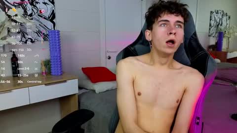 Kris online show from 02/02/25, 02:06