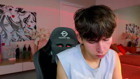 Kris online show from 02/16/25, 05:04