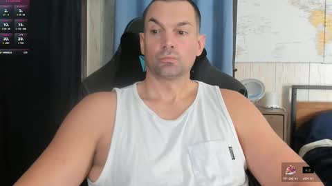 Cam online show from 11/19/25, 06:52