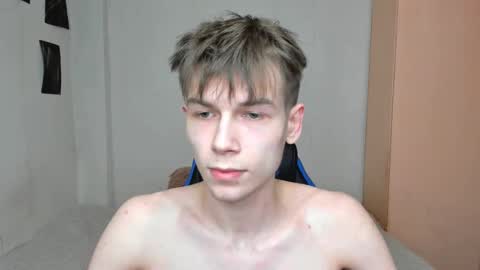 Makentoshi online show from 02/12/25, 03:49