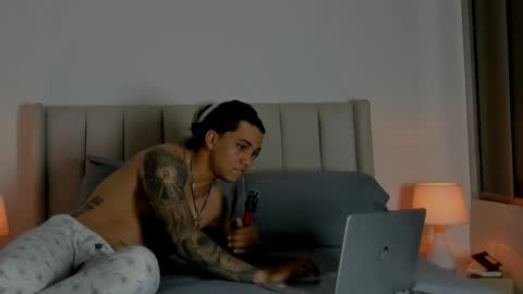 Snapshot of mr_maximo chatting on 03/30/26, 04:57 mr_maximo online show from 03/30/26, 04:57