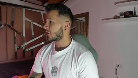 MIKEE online show from 02/18/25, 03:10