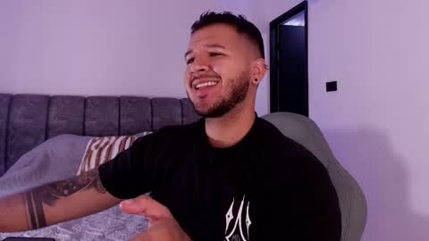 MIKEE online show from 02/05/26, 03:00