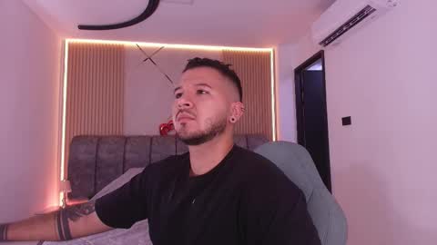 MIKEE online show from 02/27/26, 03:06